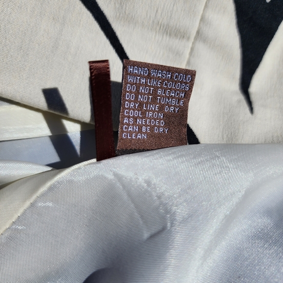 J McLaughlin Cobalt Blue Black Cream Leaf Floral Print a-line Skirt Size 2 - Picture 7 of 8